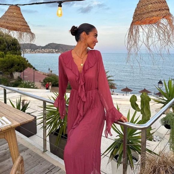 ZARA BLOGGERS FAVORITE RUFFLED GEORGETTE MIDI DRESS - Picture 3 of 16